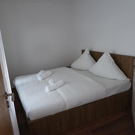 Old Apartment Koblenz  Bagian luar foto