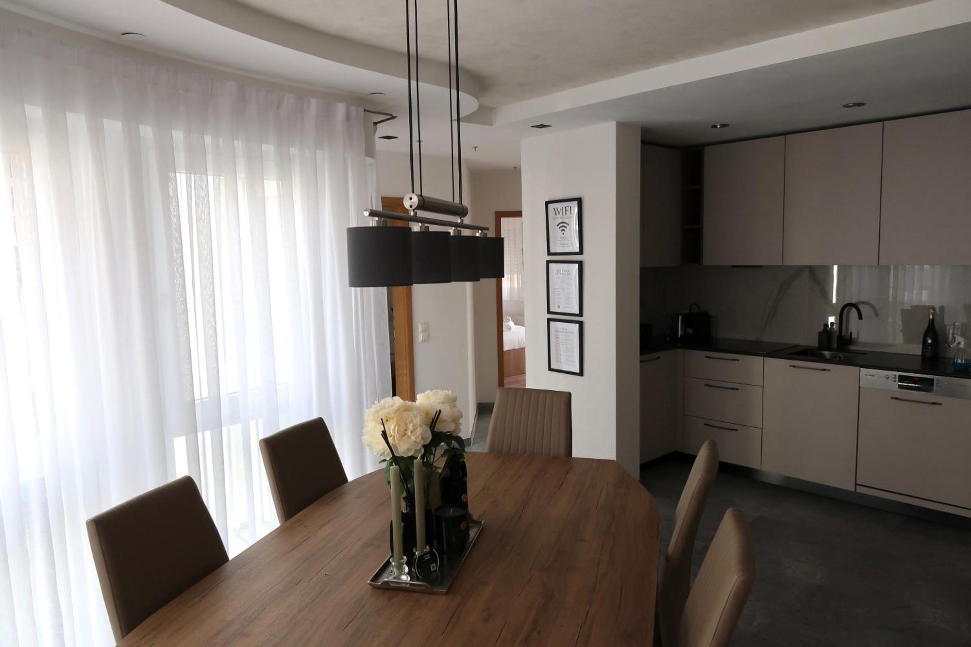 Old Apartment Koblenz  Bagian luar foto