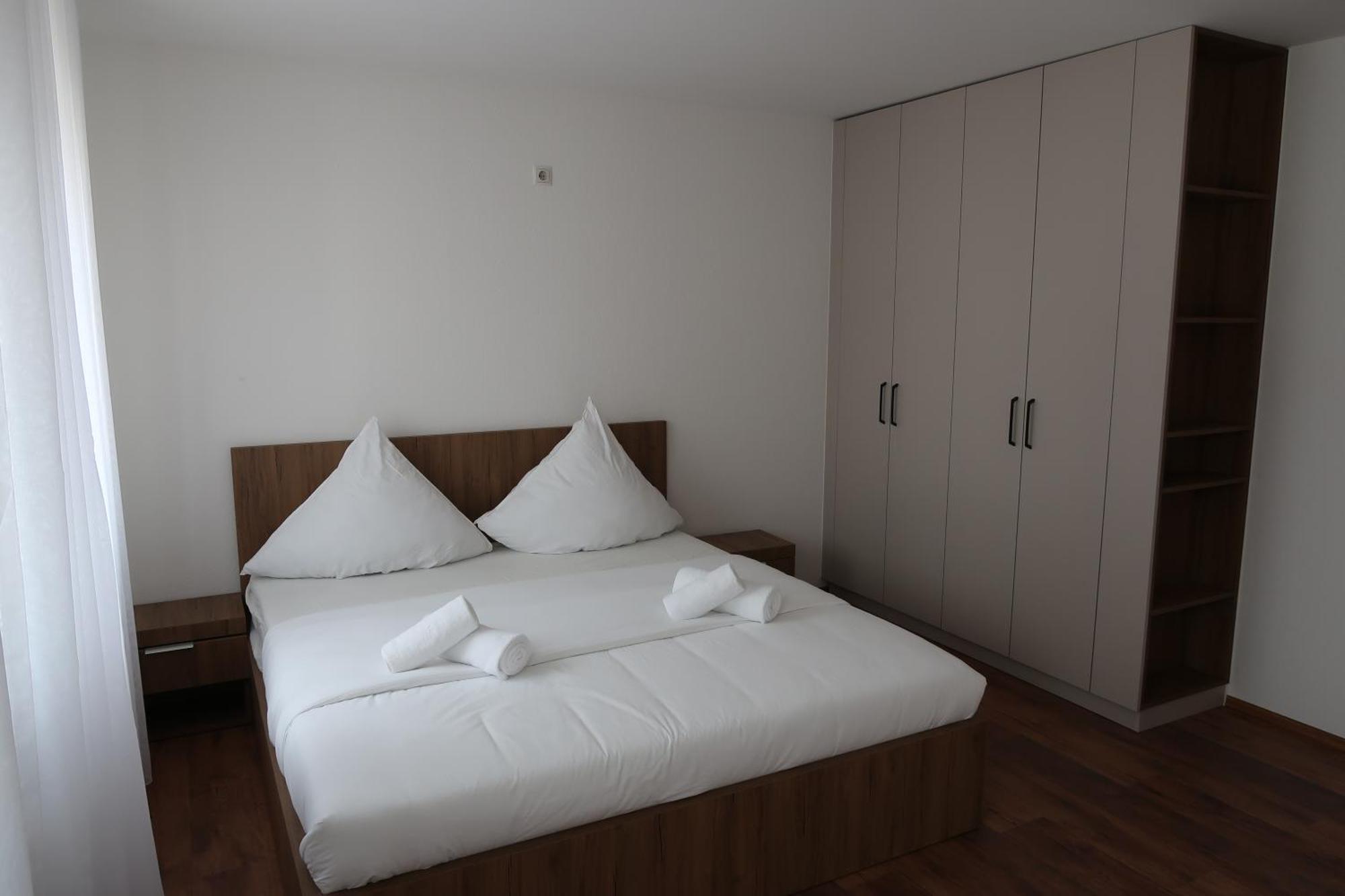 Old Apartment Koblenz  Bagian luar foto