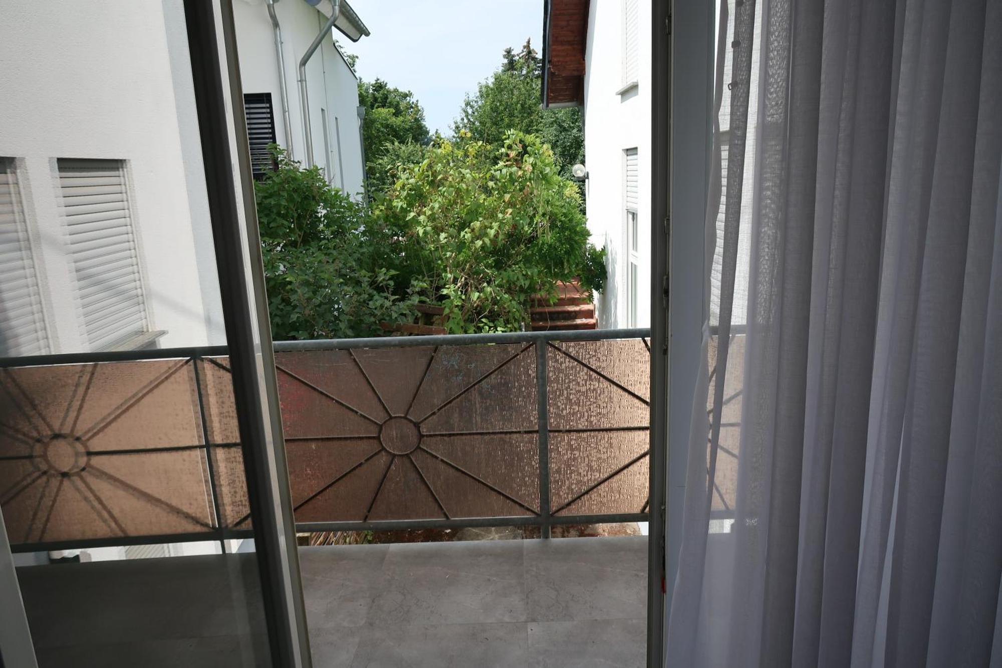 Old Apartment Koblenz  Bagian luar foto